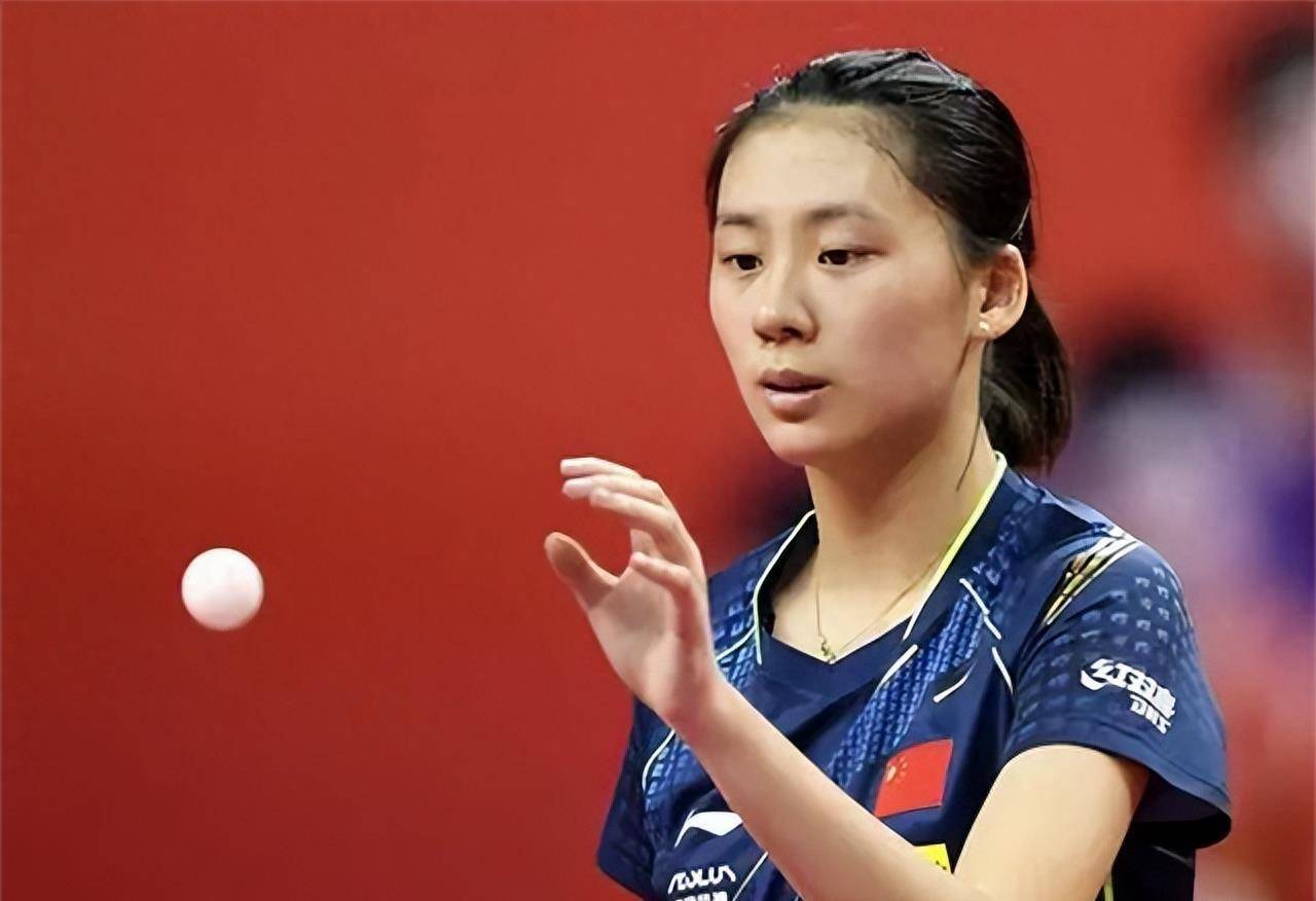 仅展现了中 仅展现了中