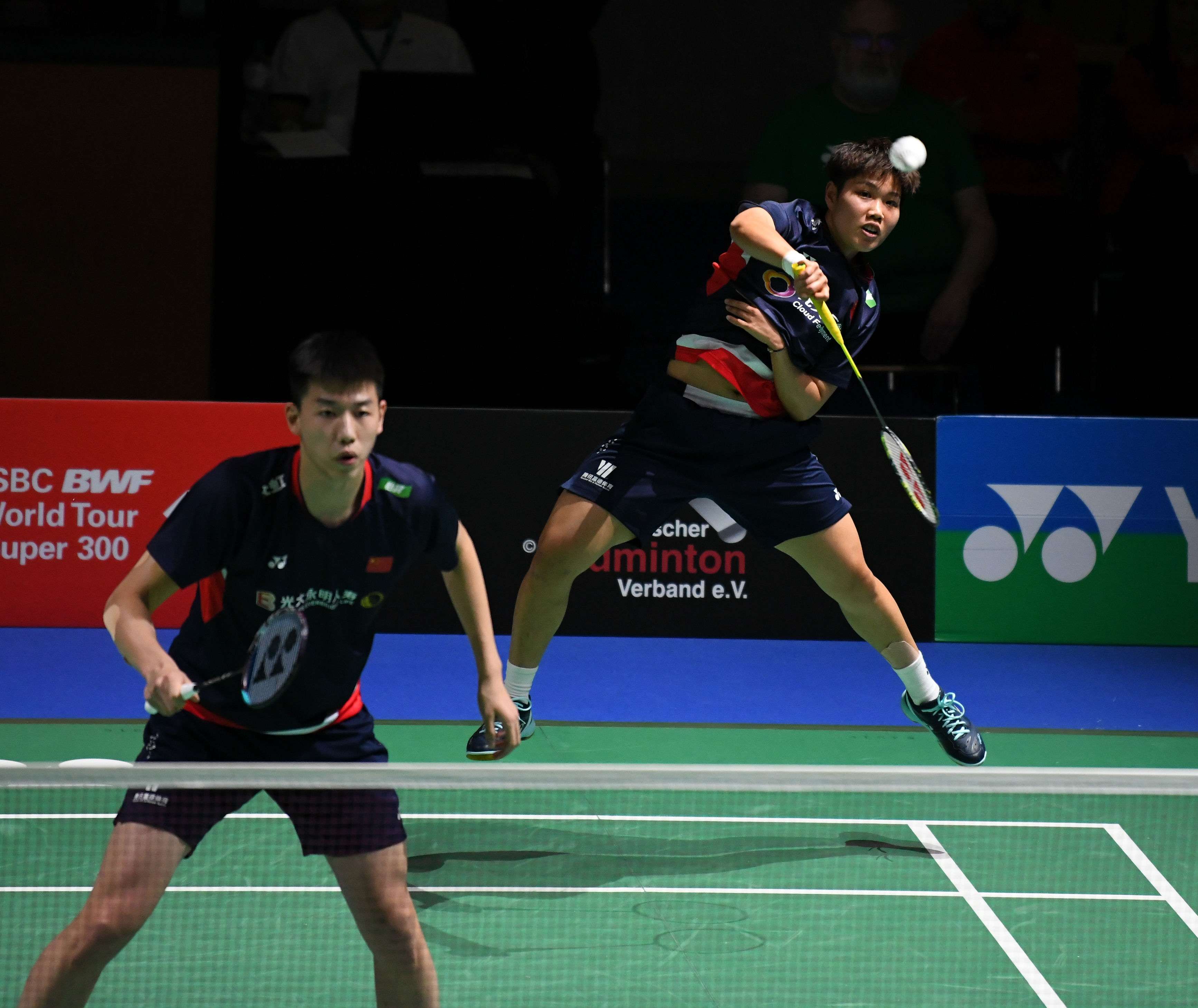 头球破门 头球破门