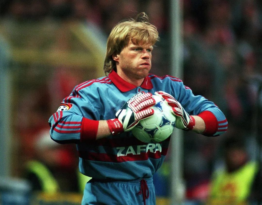 肩负起更大 肩负起更大