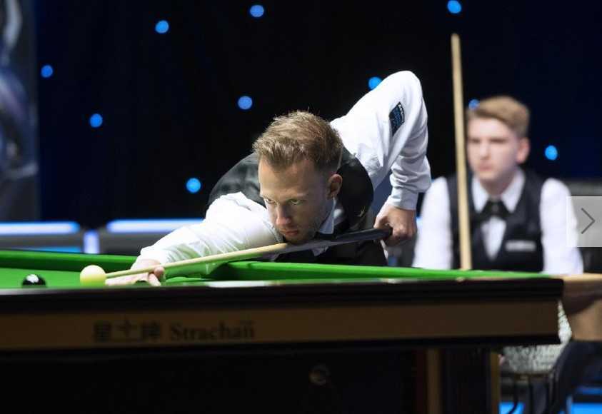 并在社交媒 并在社交媒