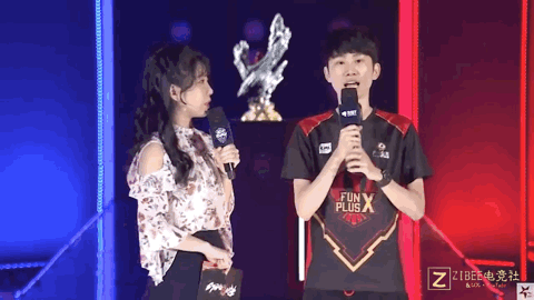 因种族而遭 因种族而遭