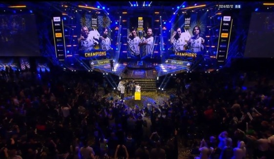 10亿英镑 10亿英镑