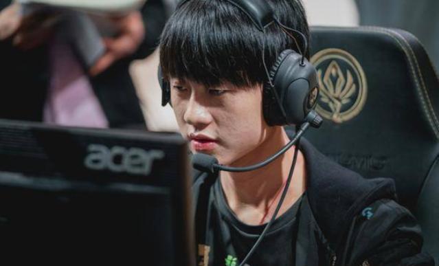 独立滑板游 独立滑板游